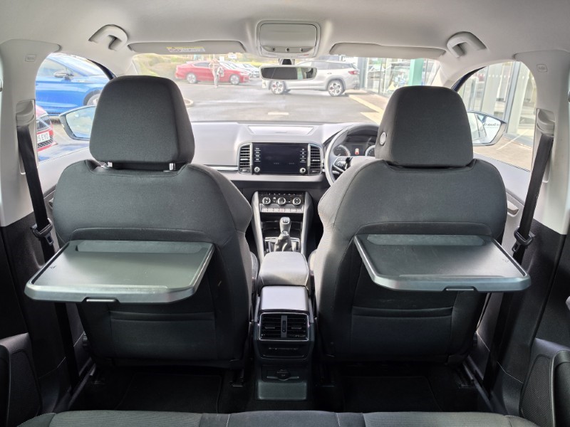 2021 (21) SKODA KAROQ 1.5 TSI SE Drive 5dr 5175808