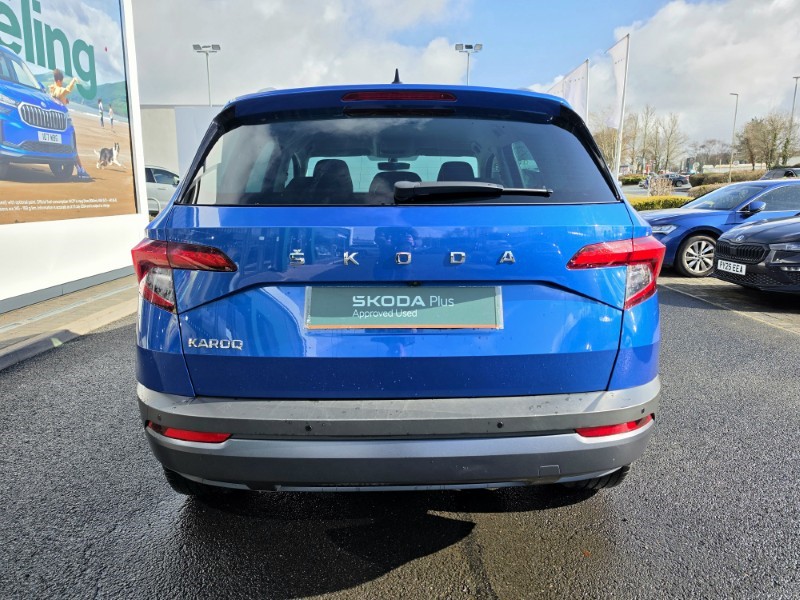 2021 (21) SKODA KAROQ 1.5 TSI SE Drive 5dr 5175795