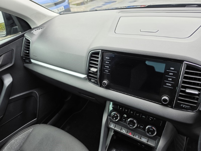 2020 (70) SKODA KAROQ 1.5 TSI SE L 5dr DSG 5180628