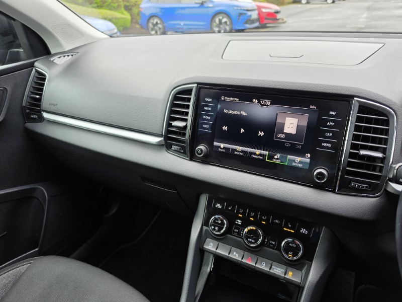 2020 (70) SKODA KAROQ 1.5 TSI SE L 5dr DSG 5180638