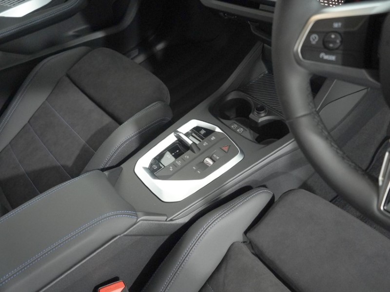  BMW 2 SERIES 220 M Sport 4dr Step Auto 5604387