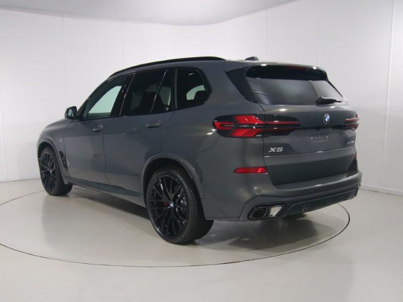  BMW X5 xDrive30d MHT M Sport 5dr Auto 1