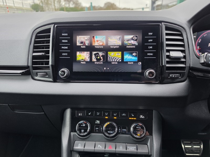 2024 (24) SKODA KAROQ 1.5 TSI Sportline 5dr DSG 5182198