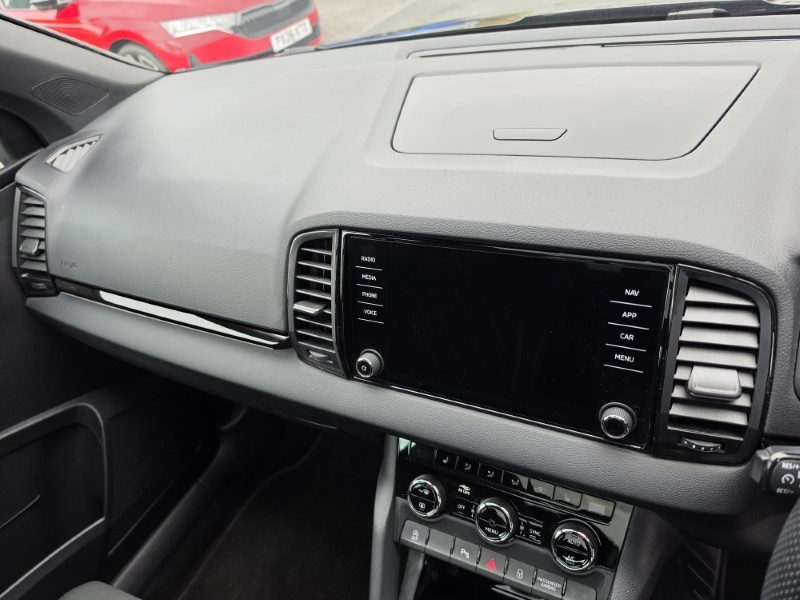 2024 (24) SKODA KAROQ 1.5 TSI Sportline 5dr DSG 5182177