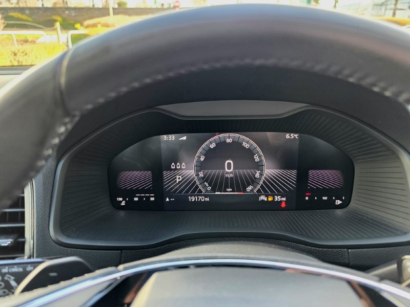 2023 (73) SKODA KAROQ 1.5 TSI SE L 5dr DSG 5180154