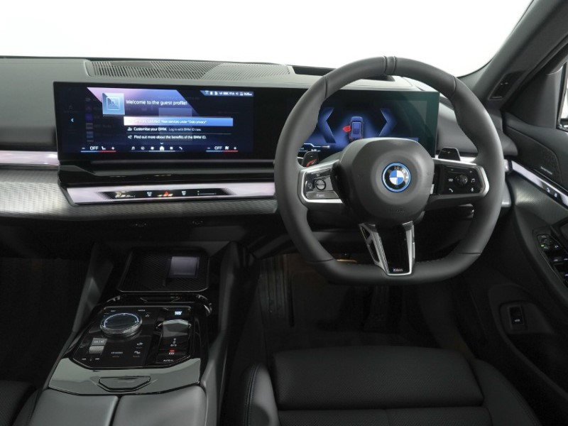  BMW 5 SERIES 530e M Sport 5dr Auto 5760406