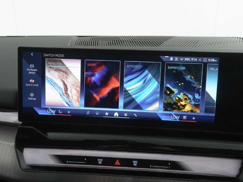  BMW 5 SERIES 530e M Sport 5dr Auto 5760444