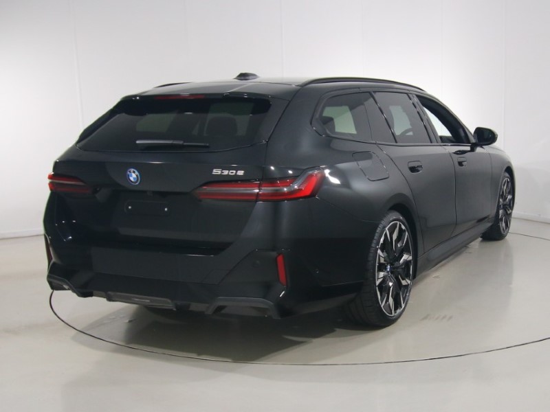  BMW 5 SERIES 530e M Sport 5dr Auto 5760393