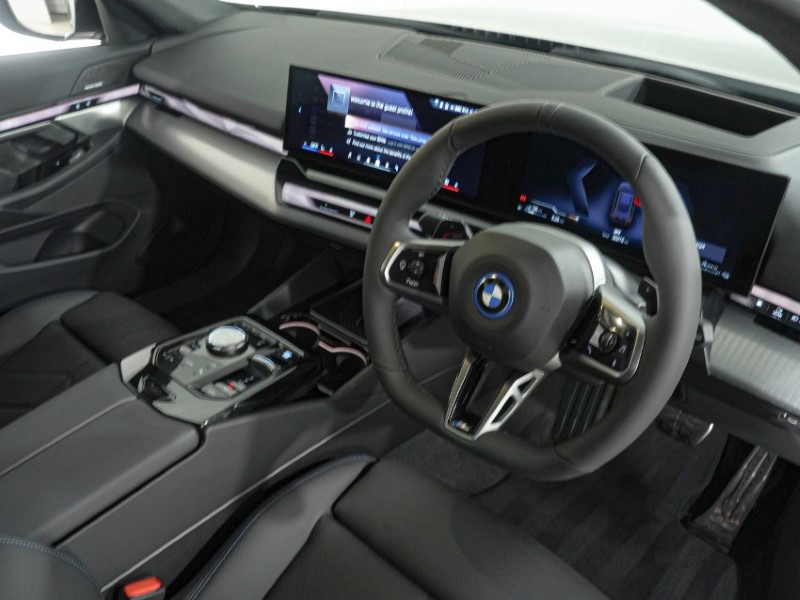 BMW 5 SERIES 530e M Sport 5dr Auto 5760427