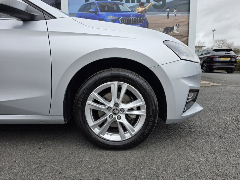 2025 (74) SKODA FABIA 1.0 TSI 116 SE L Edition 5dr DSG 5182006