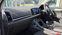 2022 (22) SKODA KAROQ 1.5 TSI SE Drive 5dr 5186805