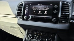 2022 (22) SKODA KAROQ 1.5 TSI SE Drive 5dr 5186832