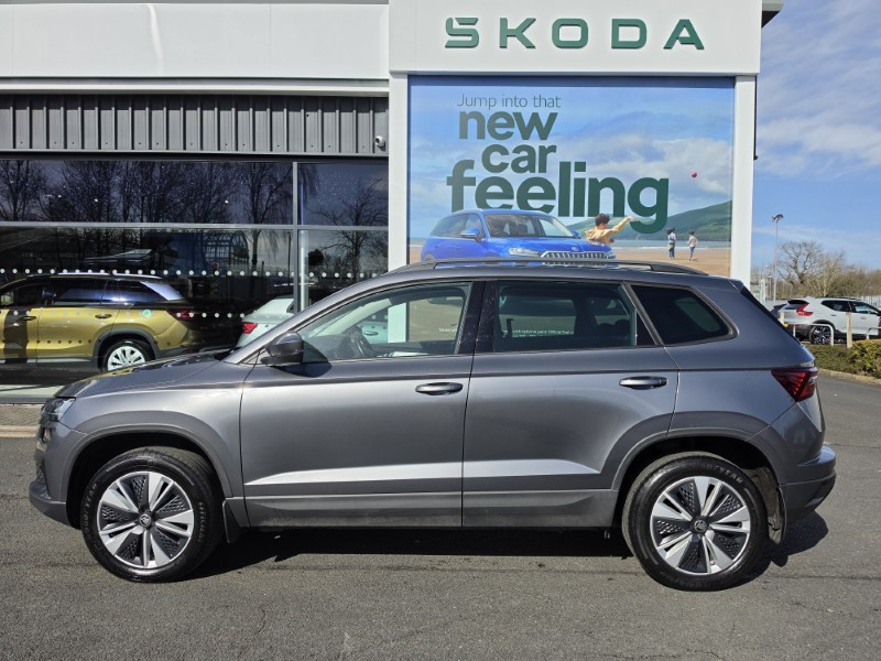 2022 (22) SKODA KAROQ 1.5 TSI SE Drive 5dr 5186791