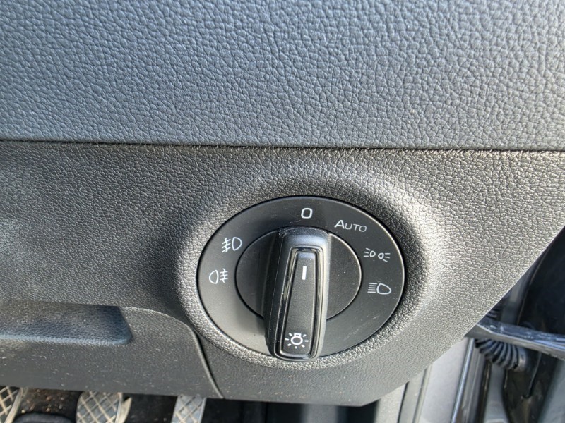 2022 (22) SKODA KAROQ 1.5 TSI SE Drive 5dr 5186815