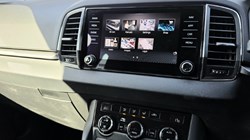 2022 (22) SKODA KAROQ 1.5 TSI SE Drive 5dr 5186835