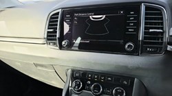 2022 (22) SKODA KAROQ 1.5 TSI SE Drive 5dr 5186836