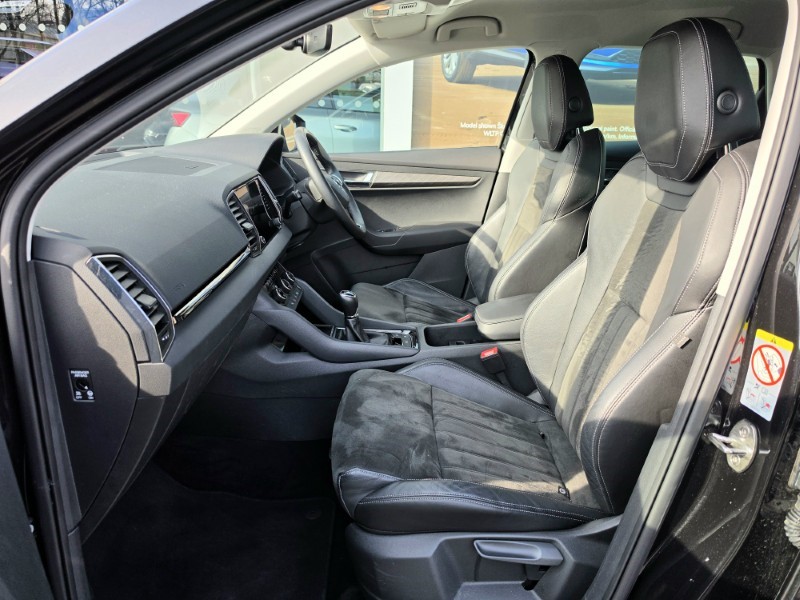 2023 (23) SKODA KAROQ 2.0 TDI SE L 5dr 5204372