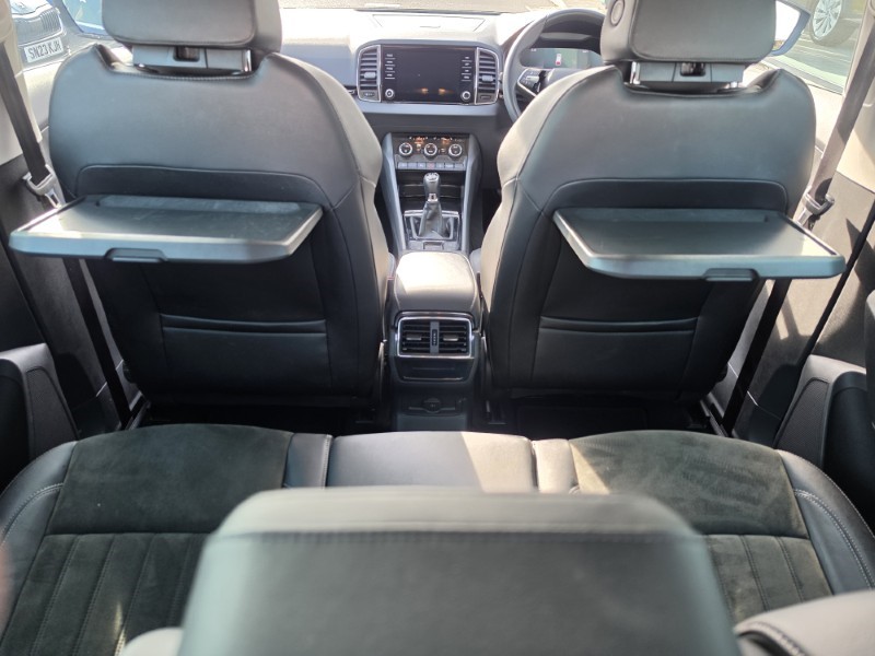 2023 (23) SKODA KAROQ 2.0 TDI SE L 5dr 5204364