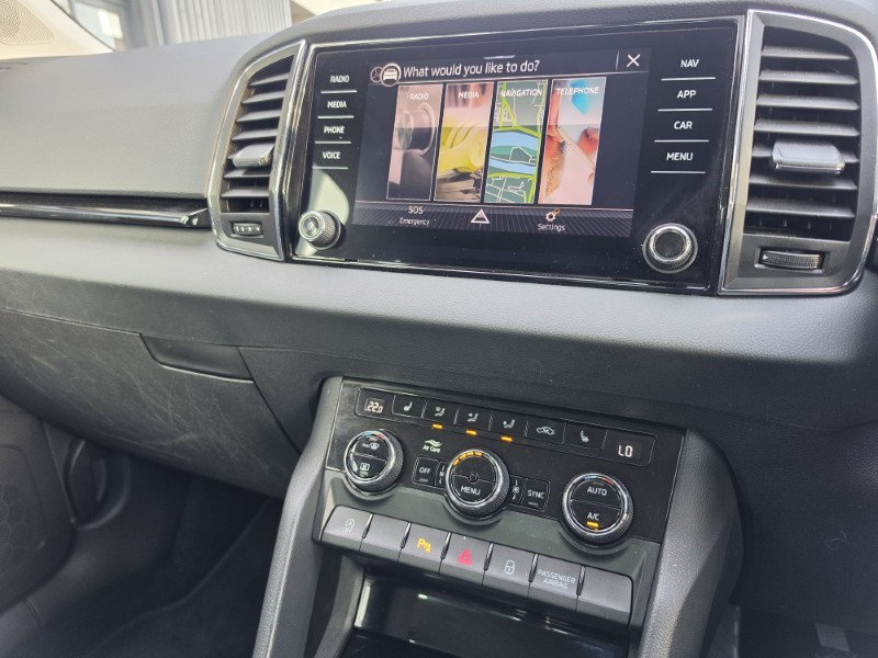 2023 (23) SKODA KAROQ 2.0 TDI SE L 5dr 5204394