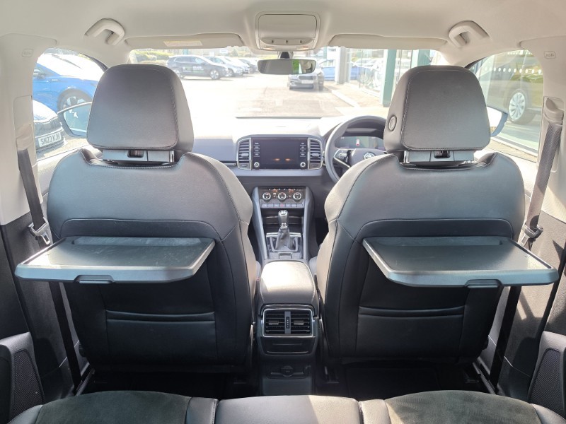 2023 (23) SKODA KAROQ 2.0 TDI SE L 5dr 5204365