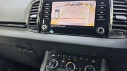 2023 (23) SKODA KAROQ 2.0 TDI SE L 5dr 5204390