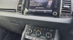 2023 (23) SKODA KAROQ 2.0 TDI SE L 5dr 5204393