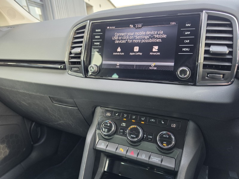 2023 (23) SKODA KAROQ 2.0 TDI SE L 5dr 5204396