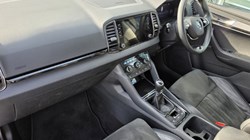 2023 (23) SKODA KAROQ 2.0 TDI SE L 5dr 5204373