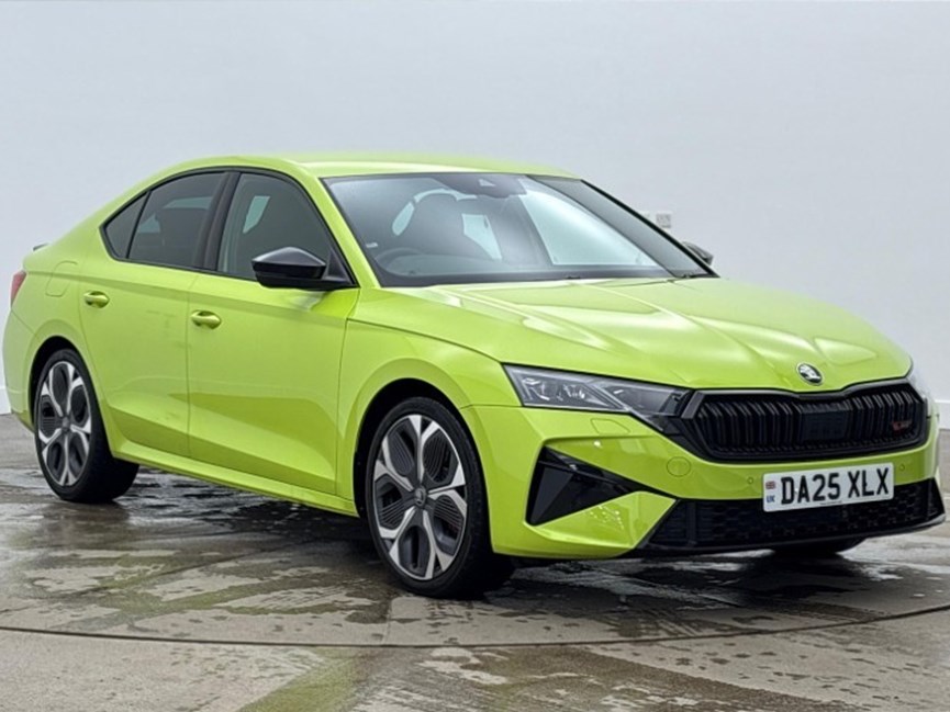 2025 (25) SKODA OCTAVIA 2.0 TSI vRS 5dr DSG