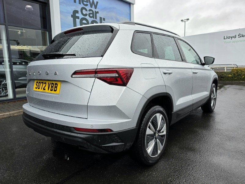 2022 (72) SKODA KAROQ 1.5 TSI SE Drive 5dr DSG 5214074