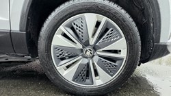 2022 (72) SKODA KAROQ 1.5 TSI SE Drive 5dr DSG 5214087