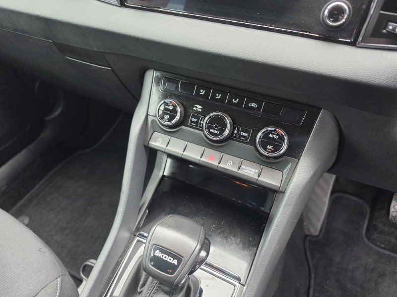 2022 (72) SKODA KAROQ 1.5 TSI SE Drive 5dr DSG 5214111
