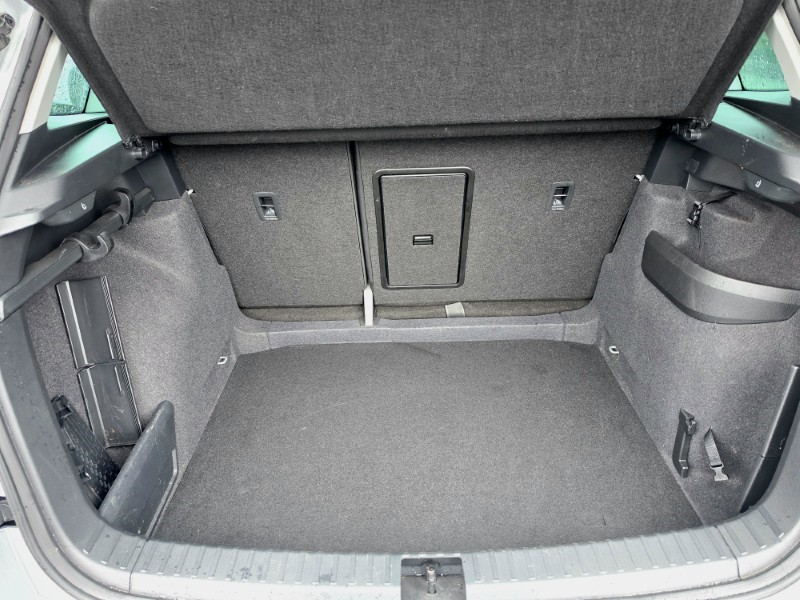 2022 (72) SKODA KAROQ 1.5 TSI SE Drive 5dr DSG 5214089