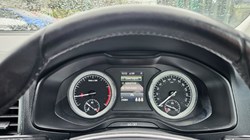 2022 (72) SKODA KAROQ 1.5 TSI SE Drive 5dr DSG 5214124