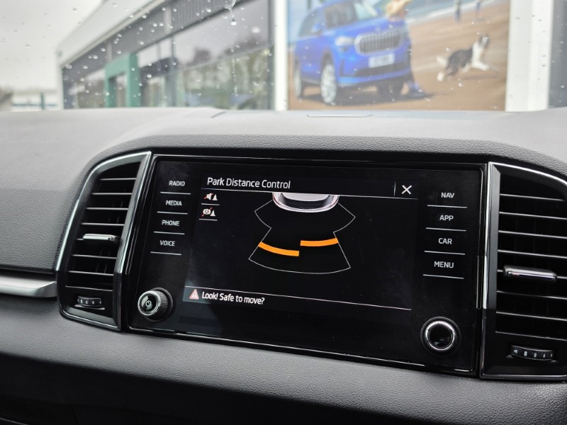 2022 (72) SKODA KAROQ 1.5 TSI SE Drive 5dr DSG 5214080