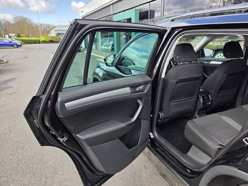 2023 (23) SKODA KODIAQ 2.0 TDI SE Drive 5dr DSG [7 Seat] 5219775