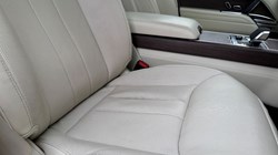 2022 (72) LAND ROVER RANGE ROVER 3.0 D350 SE 4dr Auto 5081680