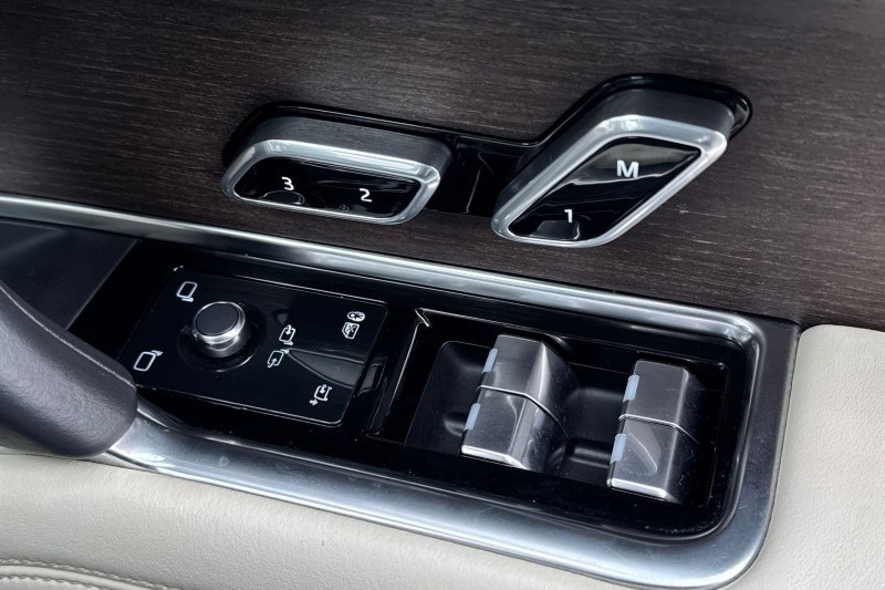 2022 (72) LAND ROVER RANGE ROVER 3.0 D350 SE 4dr Auto 5081678