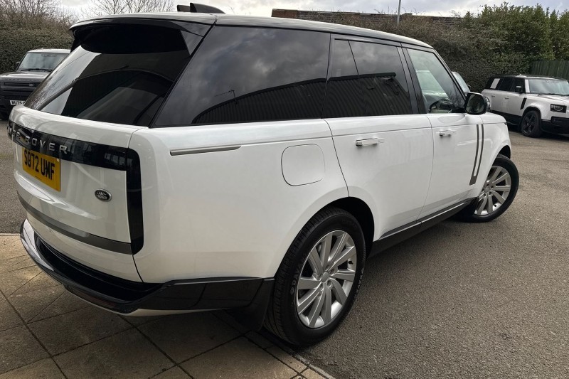 2022 (72) LAND ROVER RANGE ROVER 3.0 D350 SE 4dr Auto 5081708