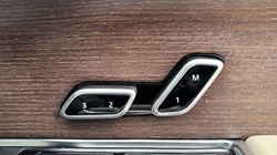 2022 (72) LAND ROVER RANGE ROVER 3.0 D350 SE 4dr Auto 5081679