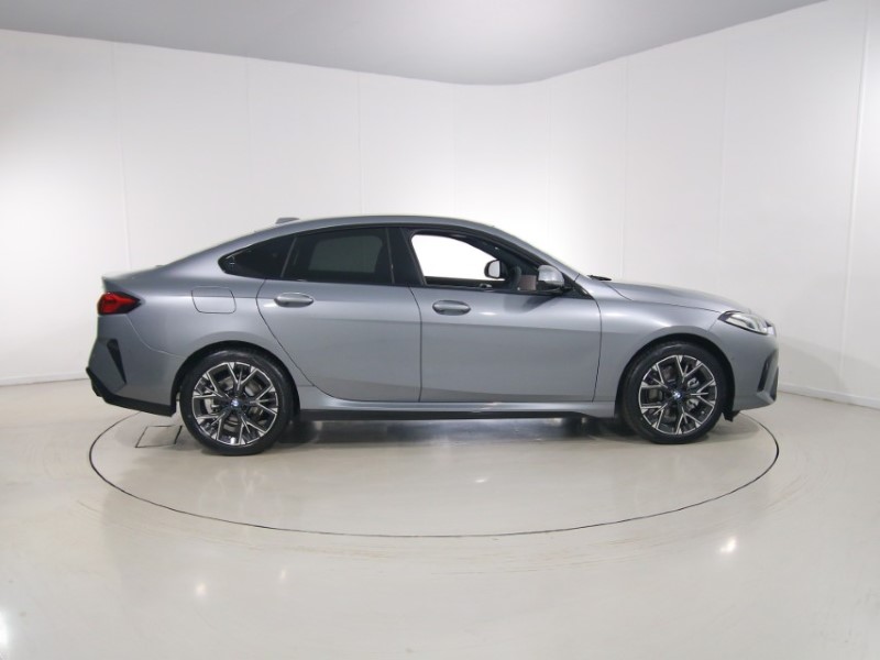  BMW 2 SERIES 220 M Sport 4dr Step Auto 1