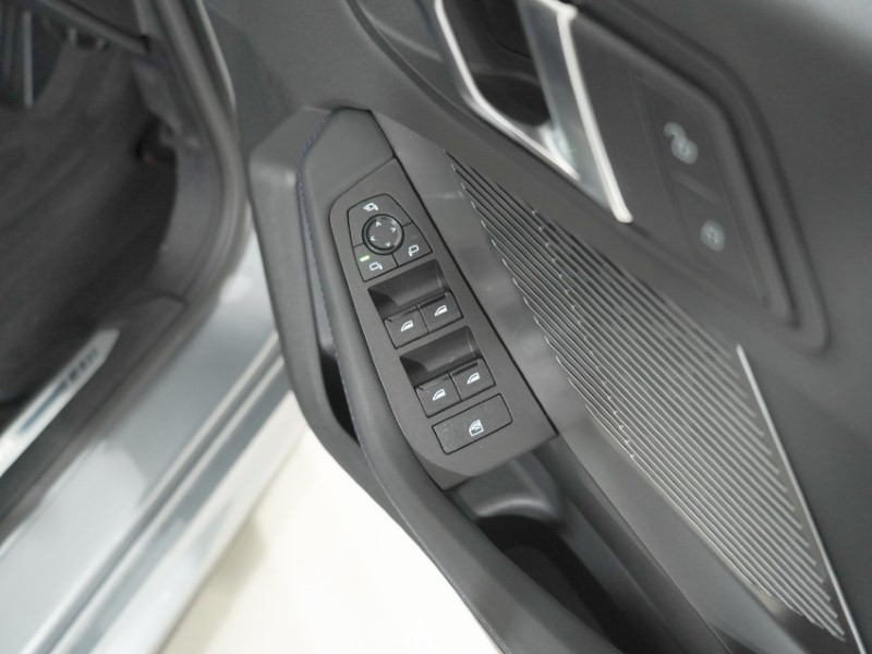  BMW 2 SERIES 220 M Sport 4dr Step Auto 5666439