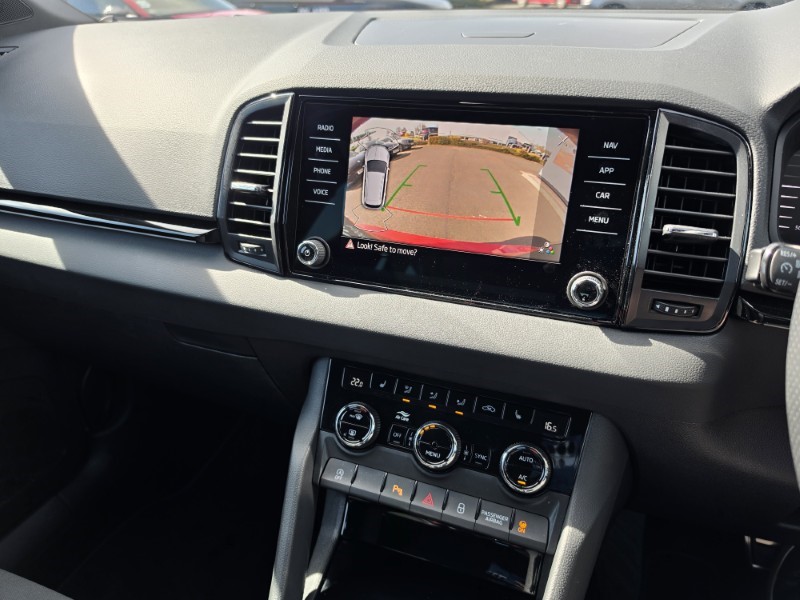 2024 (24) SKODA KAROQ 1.5 TSI Sportline 5dr DSG 5260772