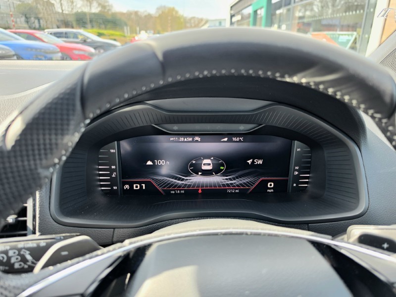 2024 (24) SKODA KAROQ 1.5 TSI Sportline 5dr DSG 5260776