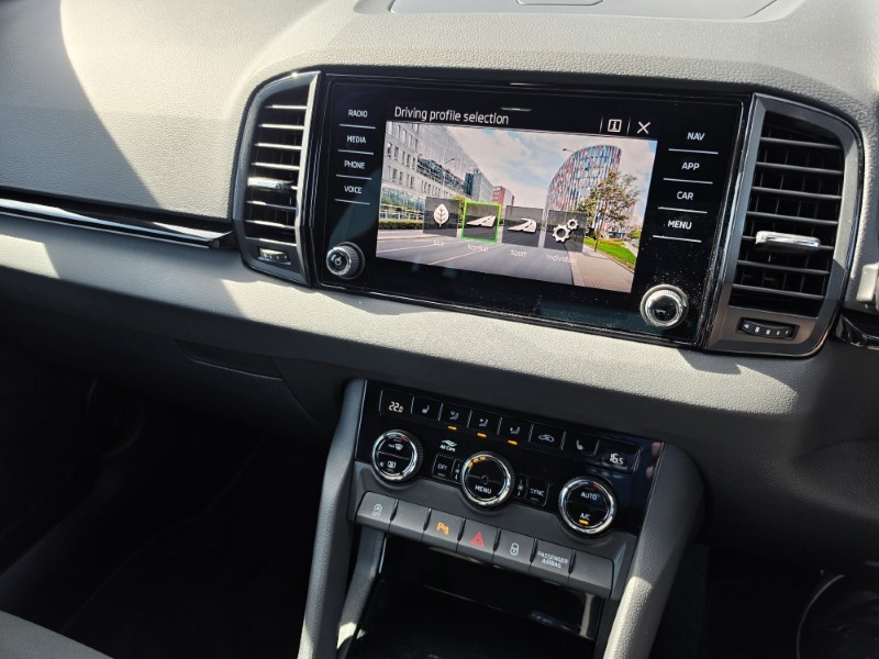 2024 (24) SKODA KAROQ 1.5 TSI Sportline 5dr DSG 5260774