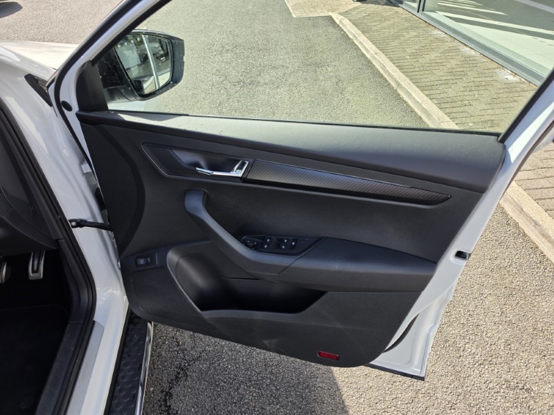 2023 (73) SKODA KAROQ 1.5 TSI Sportline 5dr DSG 5236718