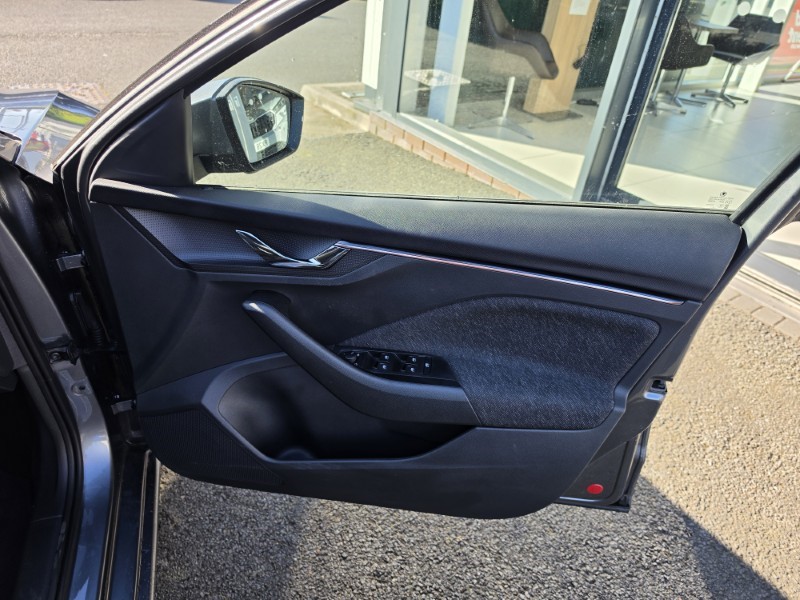 2023 (72) SKODA SCALA 1.0 TSI 95 SE L 5dr 5260622