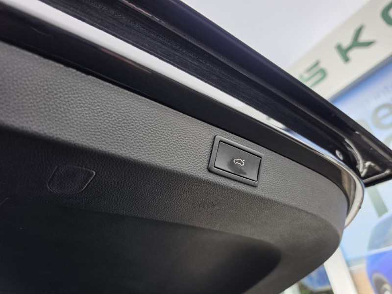 2022 (72) SKODA KAROQ 2.0 TSI Sportline 4x4 5dr DSG 5271894