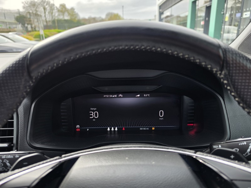 2022 (72) SKODA KAROQ 2.0 TSI Sportline 4x4 5dr DSG 5271918