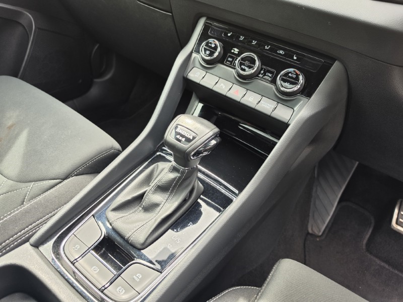 2022 (72) SKODA KAROQ 2.0 TSI Sportline 4x4 5dr DSG 5271908